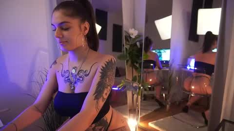 jeniffer_foxx online show from 10-01-25, 04:40