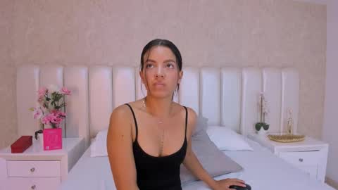 Samanta online show from 10-23-25, 06:39