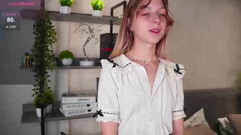 Hi everyone my name Kira online show from 09-20-25, 10:16