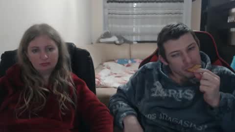 JenisAndPeter online show from 02-11-25, 04:13