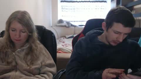 JenisAndPeter online show from 02-18-25, 06:26