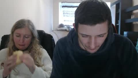 JenisAndPeter online show from 03-07-25, 01:51