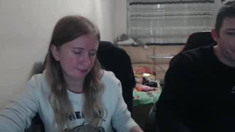 JenisAndPeter online show from 10-07-25, 06:16