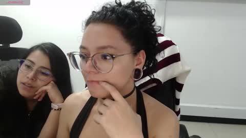 jenn online show from 11-28-25, 09:50