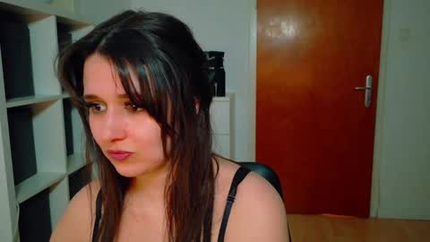 jennasxy19 online show from 01-19-25, 05:39