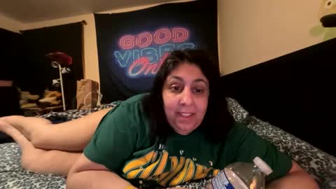  Dragon Queen. Be my Dragon --  and  online show from 09-11-25, 11:38