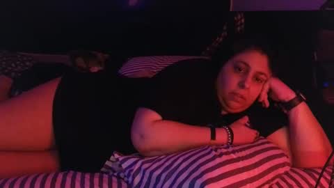  Dragon Queen. Be my Dragon --  and  online show from 10-17-25, 11:02