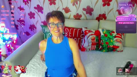 Snapshot of jennalison chatting on 01-04-25, 02:56 Jenn online show from 01-04-25, 02:56