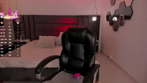 Jenna Olson  online show from 01-12-26, 11:59