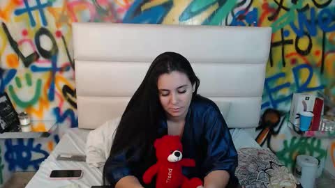 jenner_madison online show from 12-17-25, 11:44