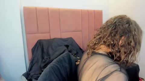 Snapshot of jennierosse chatting on 02-04-26, 12:22 Jennie online show from 02-04-26, 12:22