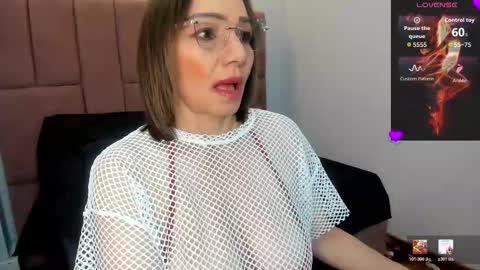 Snapshot of jennierosse chatting on 02-23-26, 12:24 Jennie online show from 02-23-26, 12:24