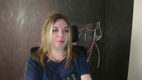 Jennifer online show from 10-02-25, 05:36