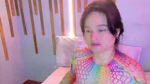 Jennifer vega  online show from 09-22-25, 10:12