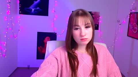 Jennifer online show from 12-04-24, 06:33