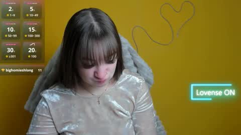 Jennifer online show from 11-17-25, 06:41