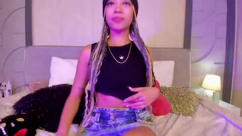 U can call me Angel online show from 11-21-25, 01:04