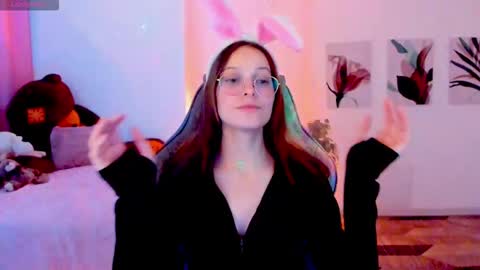 Snapshot of jenniferkiim chatting on 12-02-25, 11:48 jenniferkiim online show from 12-02-25, 11:48