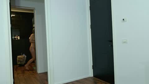 Jenny online show from 11-17-25, 08:25