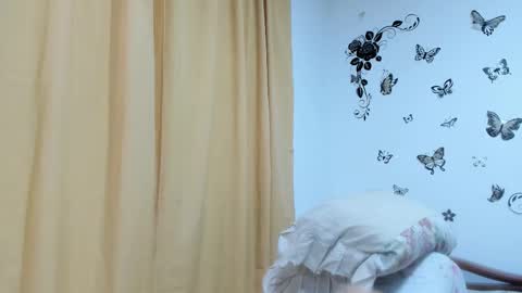 jenniferloveyou online show from 10-10-25, 04:50