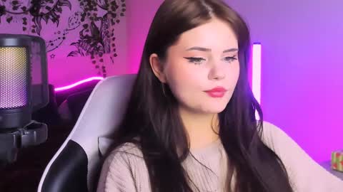 Snapshot of jenniferwandis77 chatting on 12-01-24, 07:36 Jenni online show from 12-01-24, 07:36