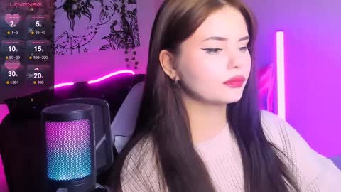 Snapshot of jenniferwandis77 chatting on 12-14-24, 01:28 Jenni online show from 12-14-24, 01:28