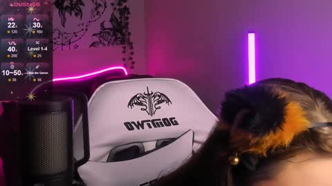 Snapshot of jenniferwandis77 chatting on 12-14-24, 09:24 Jenni online show from 12-14-24, 09:24