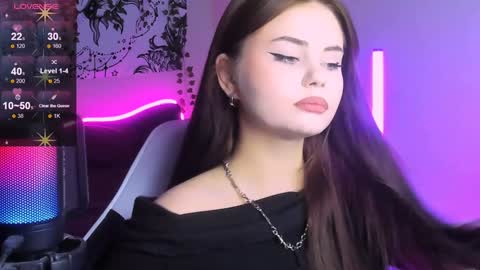 Snapshot of jenniferwandis77 chatting on 12-16-24, 12:06 Jenni online show from 12-16-24, 12:06