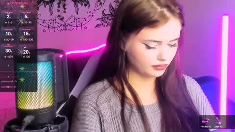 Snapshot of jenniferwandis77 chatting on 12-18-24, 07:41 Jenni online show from 12-18-24, 07:41