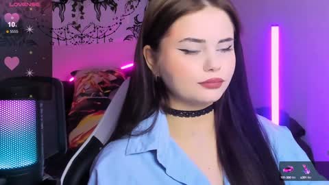 Snapshot of jenniferwandis77 chatting on 12-20-24, 01:11 Jenni online show from 12-20-24, 01:11