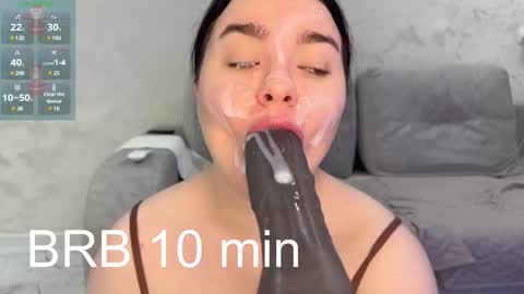 Mila online show from 12-25-24, 07:46