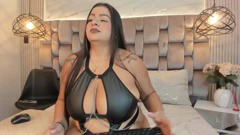 Snapshot of jennsexy_ chatting on 03-02-25, 11:50 Jennsexy online show from 03-02-25, 11:50