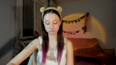 Jennifer Jenny Darling   online show from 12-11-24, 09:12