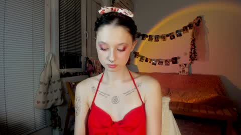 Jennifer Jenny Darling   online show from 12-15-24, 06:37