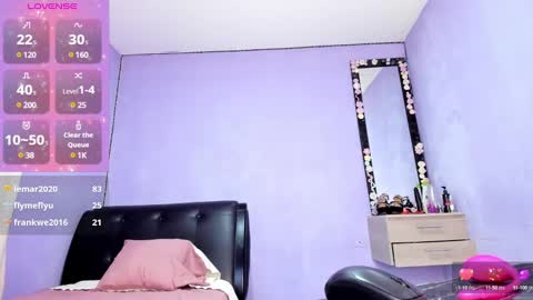 Snapshot of jenny_evans82 chatting on 01-06-25, 04:26 jenny online show from 01-06-25, 04:26