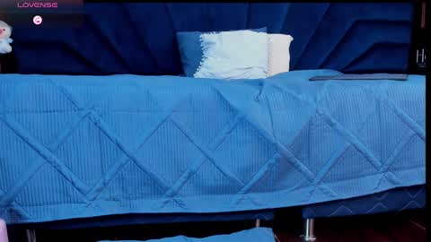 Snapshot of jenny_golden1 chatting on 01-30-25, 02:36 Jenny online show from 01-30-25, 02:36