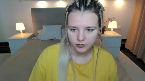 Jenny online show from 10-25-25, 01:13