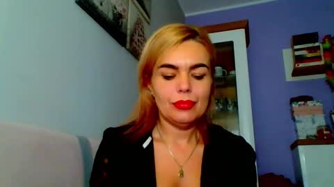 Jenny online show from 12-09-24, 09:17