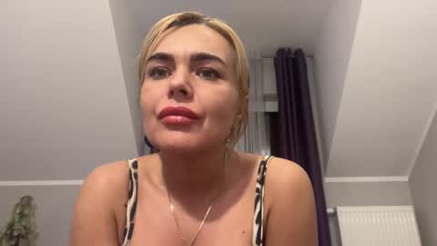 Jenny online show from 01-22-25, 11:56