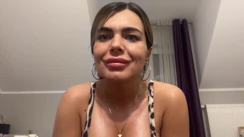 Jenny online show from 02-08-25, 12:06