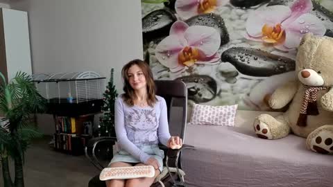 Snapshot of jennycutey chatting on 01-23-25, 03:58 jennycutey online show from 01-23-25, 03:58