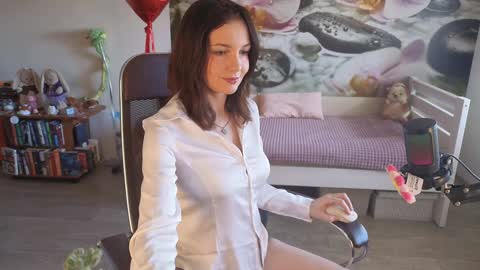 Snapshot of jennycutey chatting on 02-16-26, 03:24 jennycutey online show from 02-16-26, 03:24