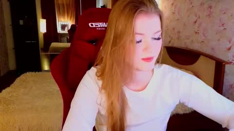 Snapshot of jennykiss11 chatting on 11-11-25, 04:18 your dream online show from 11-11-25, 04:18