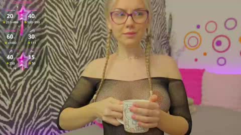   JennyShow online show from 12-13-24, 07:04