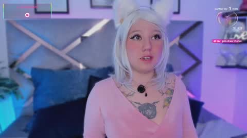 Angela online show from 09-25-25, 03:05