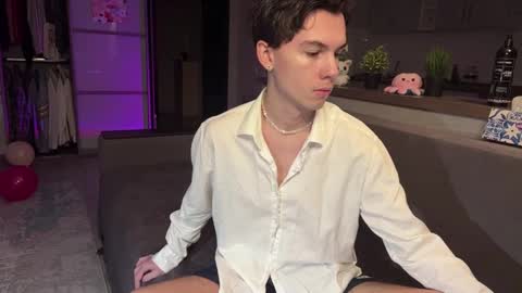 jeremy1scott online show from 11-29-25, 09:40