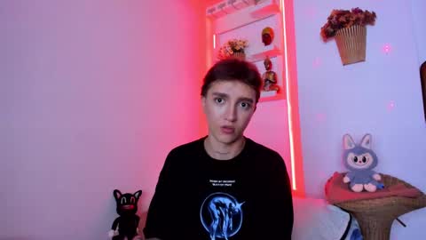 jero independent model online show from 10-27-25, 04:38