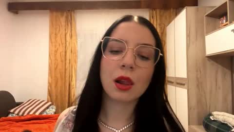 Lucy online show from 01-14-26, 07:19