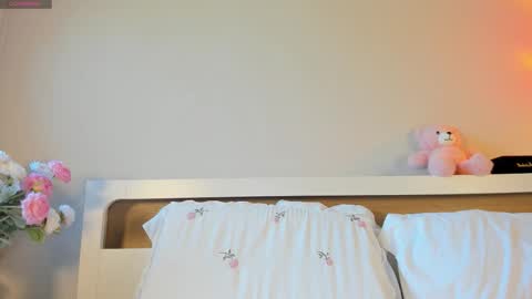 AriIm not broadcasting at the moment but if you miss me and want to be private with me herewrite to me on Insta-xmysooul online show from 12-18-25, 04:07