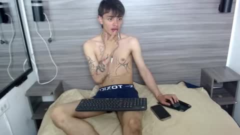 Jerom xx online show from 10-04-25, 08:40